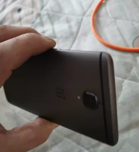 1加3T，6G+128G配置，功能正常。以...