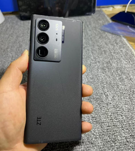 中兴axon40ultra+16+1T+全...