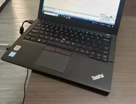 个人闲置95新低价出笔记本i5顶配电脑8G...