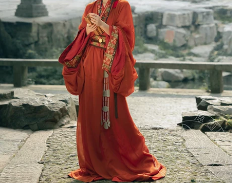 琴挑汉服天问战国袍直裾复原款