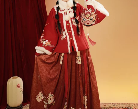 只穿过一次 【春节不打烊】原创明制汉服女拜...