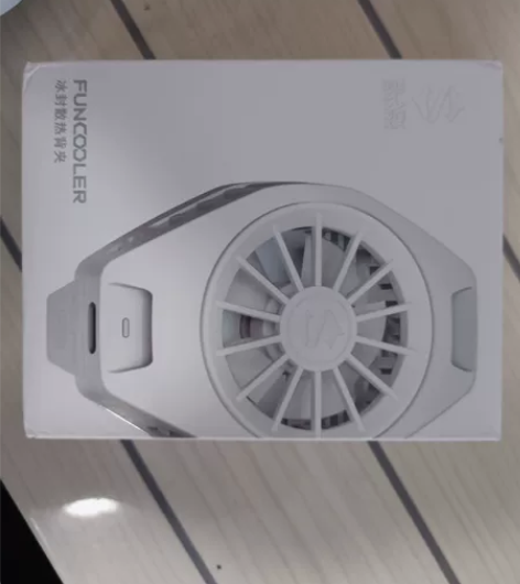 小米(黑鲨)冰封散热背夹手机散热器 高中生...