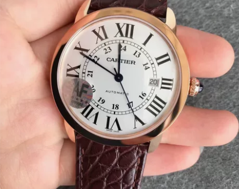 卡地亚伦敦男表系列优雅登场，简约儒雅尽显非...