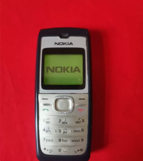 诺基亚古董手机1116型,实物拍照品相请看...