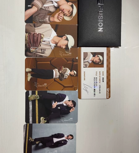 特价出蔡徐坤Fila棒球小卡片 5张,无...