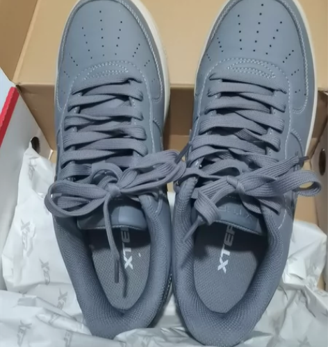 特步板鞋灰色百搭  全新 闲置在家 官网同...