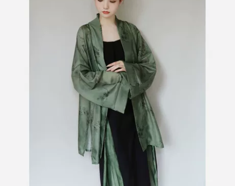 拼夕夕入手的汉青月宋制三件套，洗一未穿，价...