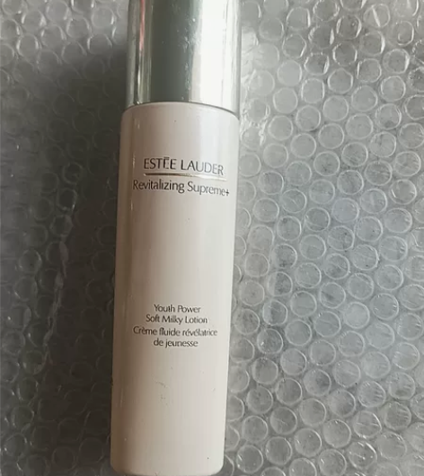 雅诗兰黛 感兴趣的话点“我想要”和我私聊吧～