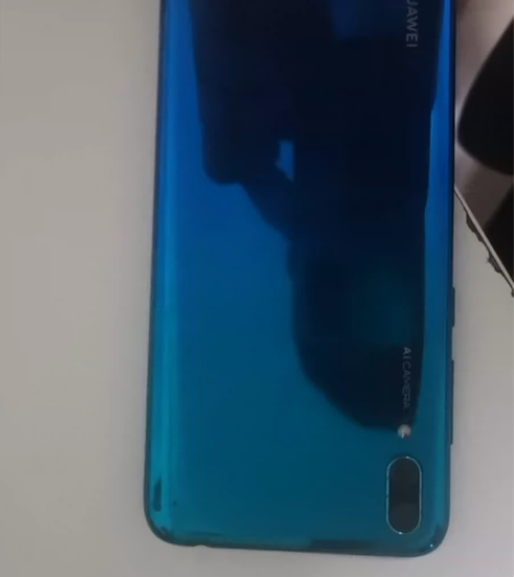 华为畅享9，这个原装屏，64+4 感兴趣的话点“我想要”和我...