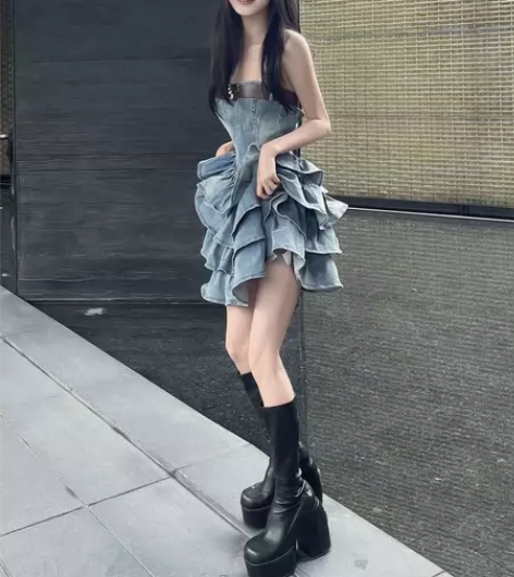 牛仔蛋糕裙，穿次数不超过5次。 感兴趣的话点“我想要”和我私...