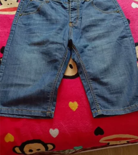 给儿子买的短裤！穿过一次！没机会穿！留给适...