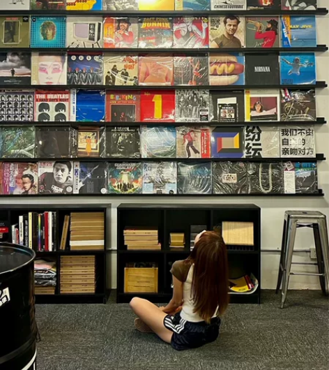 暑假特惠  闲置二手黑胶唱片批发，12寸黑...