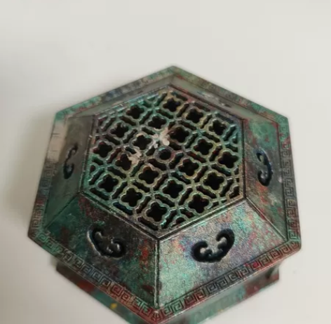 纯铜香炉 超低价出 感兴趣的话点“我想要”...