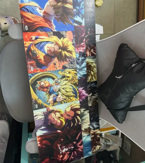 七龙珠贴墙挂画 本人已经排好版，反光镜画，...