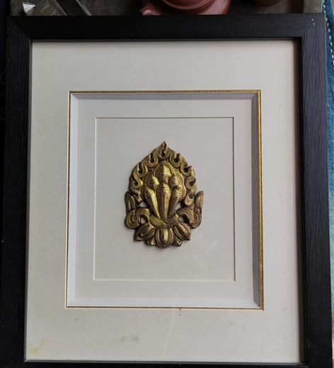 清,捶揲工艺满鎏金超大摩尼宝,已装裱,标价...