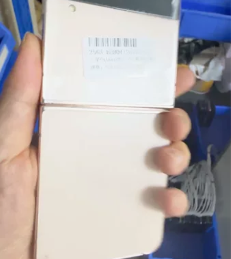 三星ZFip4 内爆 不知功能好坏 特价2...