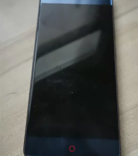 努比亚 感兴趣的话点“我想要”和我私聊吧~