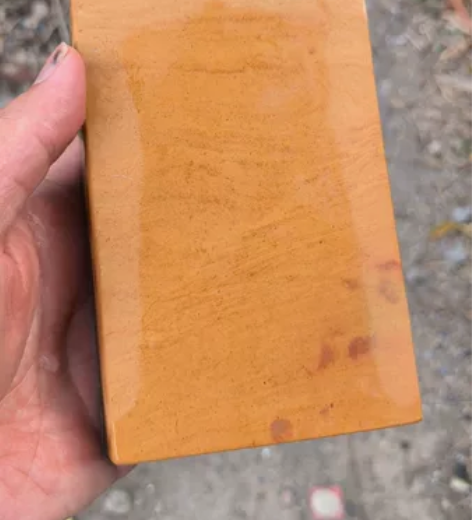 可遇不可求的一方端砚西山绿端，奇妙的是灵石...