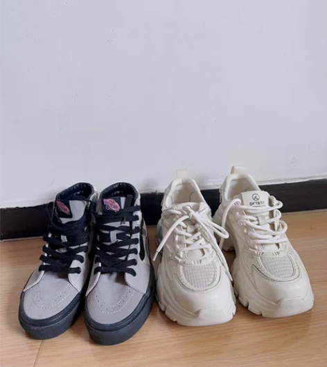 博主出闲置，37码老爹运动滑板鞋，58元两...