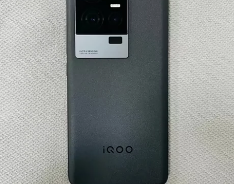 vivo iQOO 11赛道版 12+25...