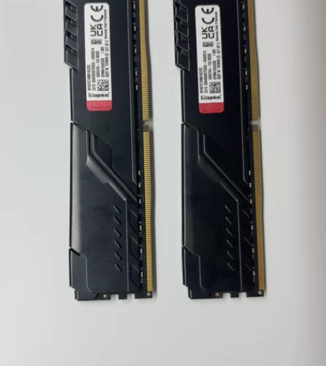 金士顿DDR4 3733 16G*2内存条...