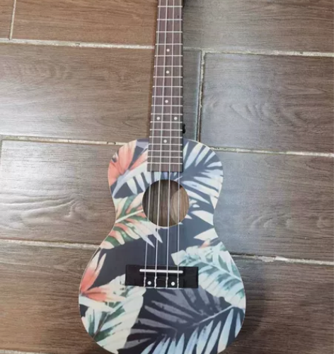 24寸尤克里里 感兴趣的话点“我想要”和我...