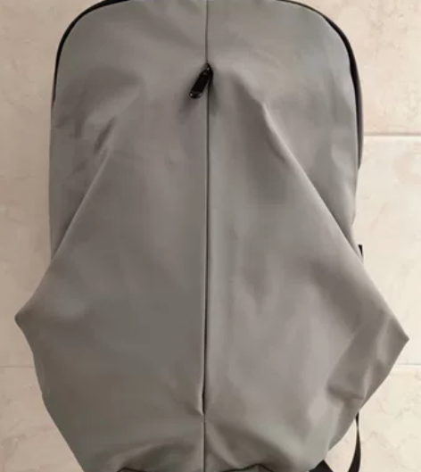 特价出彬澳袋鼠防水双肩背包，男士韩版青年机...