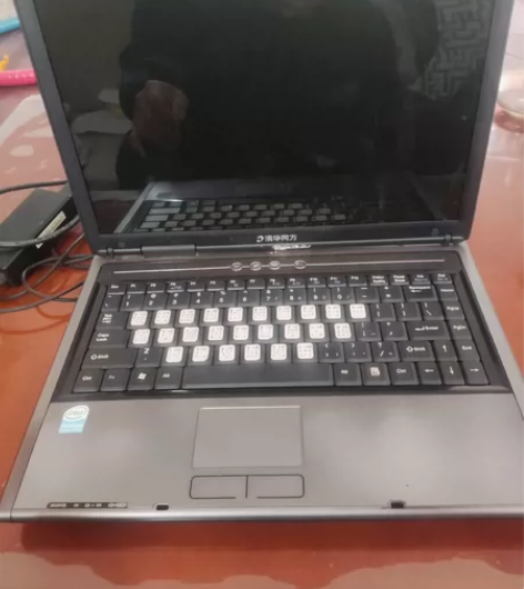 清华同方笔记本型号锋锐K41，刚从家里翻出...