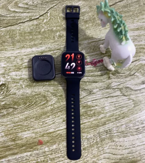OPPOwatch SE   出售给有能力...