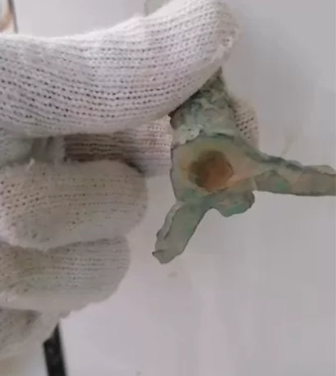 商周 “天命玄鸟”青铜鸟之足 大放漏 商朝...