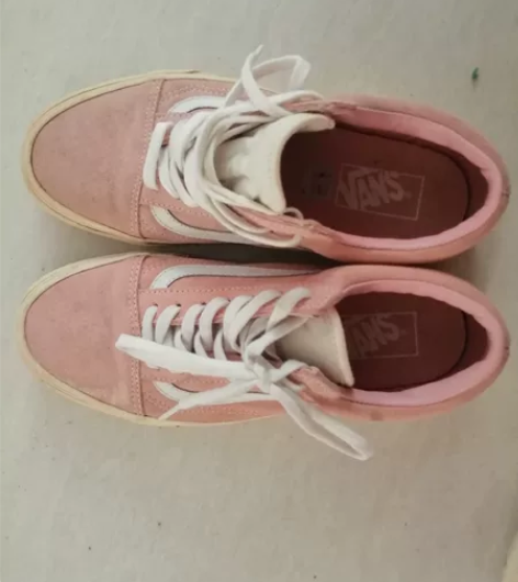 vans板鞋 太小了 穿不上了 便宜出 搞...