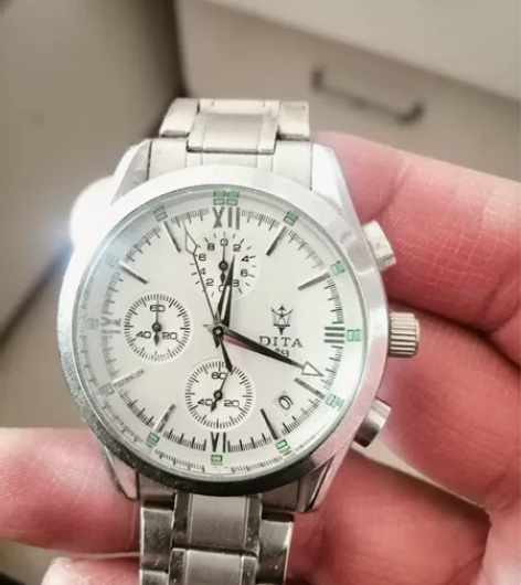 99层新手表 90元出  0不议价 自提 ...