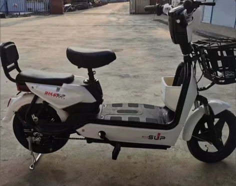 全新转让全新电瓶车艾玛新日小刀同款电动车学...