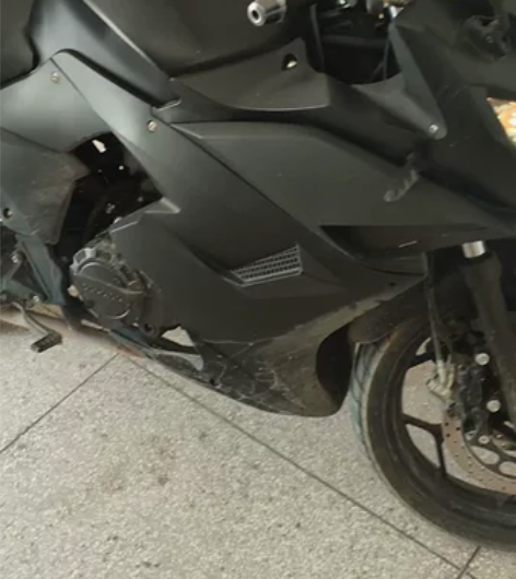 22年购买上牌，一手，0过户，证件齐全，车...