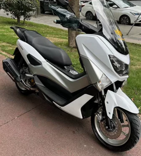 20年立雅150大踏板，成都户过不过户都行...