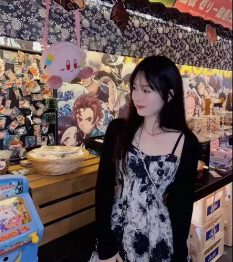 大学生放假没生活费出闲置！！！！ 出全套连...