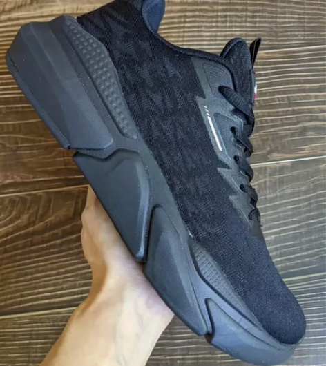 全新42码（260）特步板鞋男鞋新款夏季休...