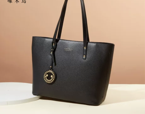 啄木鸟包包女2022新款时尚单肩包女大容量...