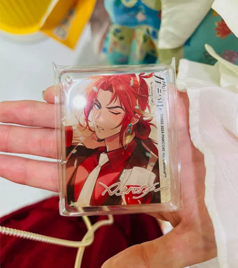 新世界狂欢  啖天  亚克力挂件 有原包装...