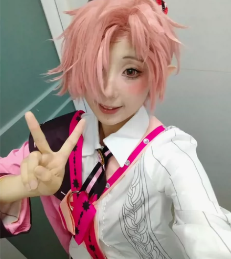 新世界狂欢艾斯特cos 新世界狂欢cos ...