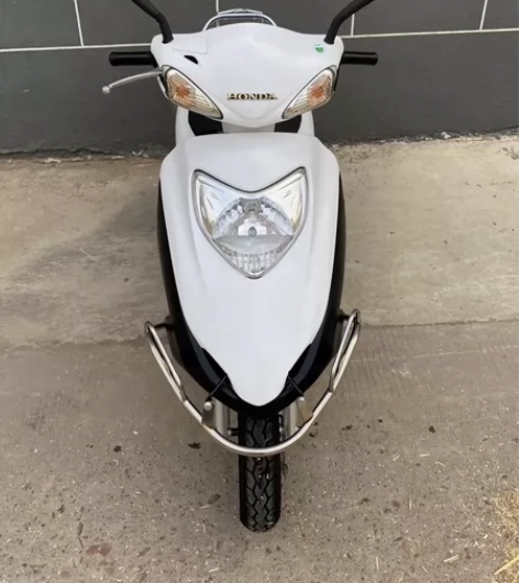 本田佳颖125c，机器纯正有劲成色看图，二...