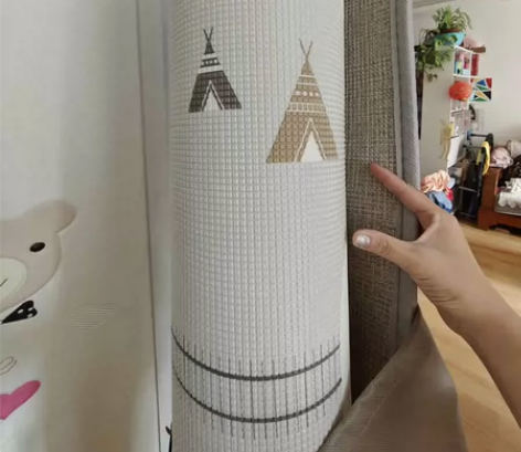 全新贝易爬爬垫，整张未拆封 （没打开照，打...