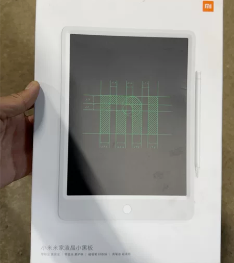 全新未拆封，米家液晶小黑板 多彩版10英寸...