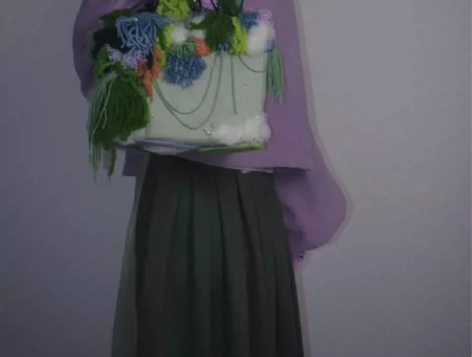 服装设计课作业，三件套外加一个腰带，面料质...