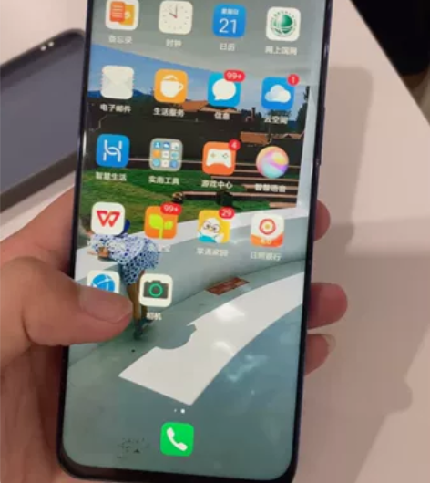 华为麦芒10,处理器天玑720,8+128...