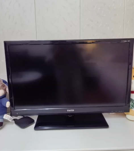 九成新 本人出国了 所以闲置好几年 在中山...