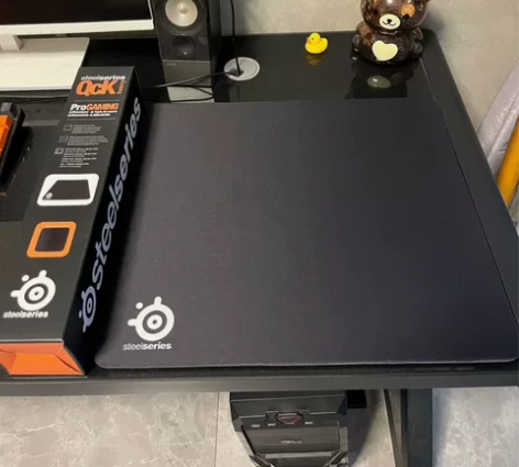 赛睿鼠标垫,尺寸45厘米×40厘米,厚度6...