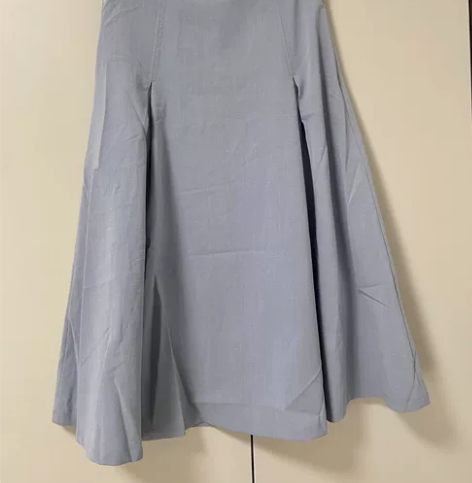 优雅女士半身裙 全新M码带吊牌 有点皱，全...