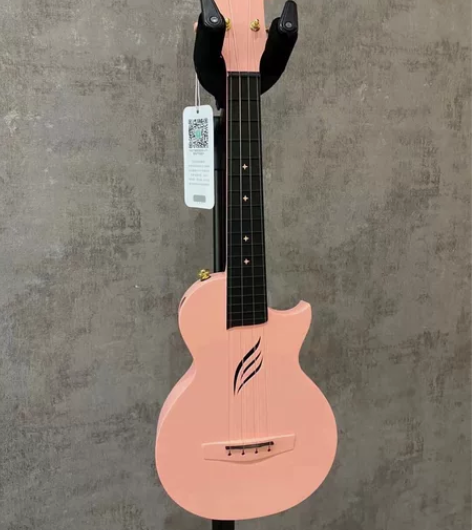 低价转让！恩雅nova u尤克里里 23寸...