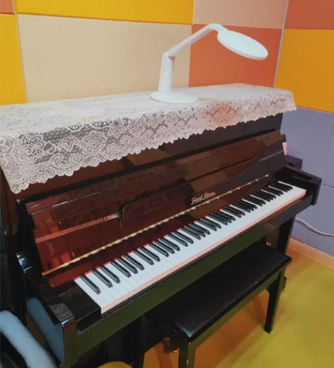 珠江钢琴完好无损3台，型号图片有， 可卖可...